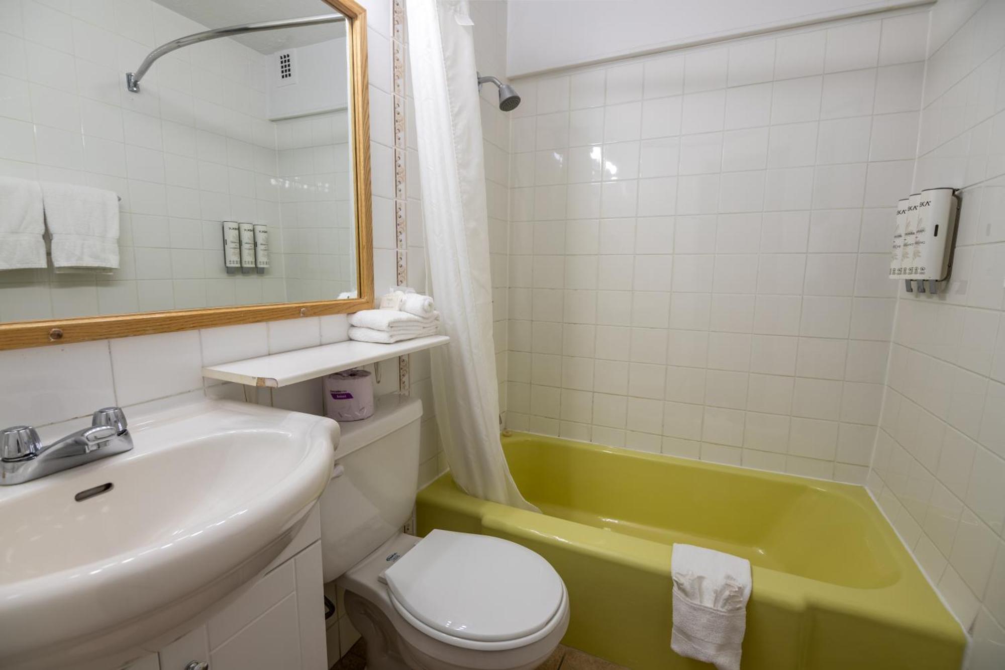 Hotel Les Mouettes Sept-Îles エクステリア 写真
