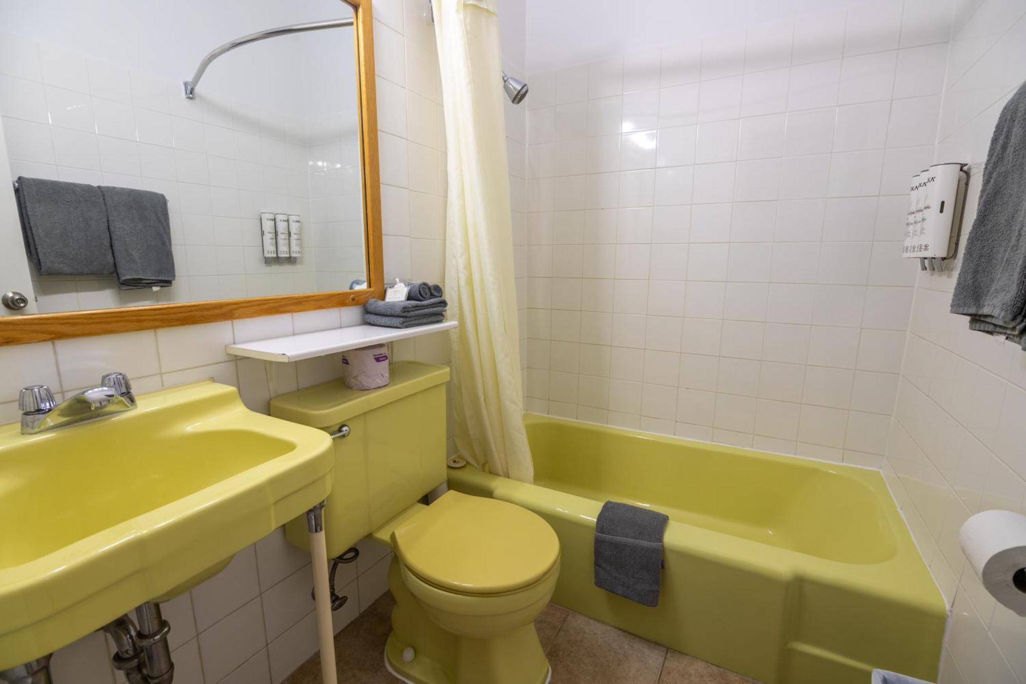 Hotel Les Mouettes Sept-Îles エクステリア 写真